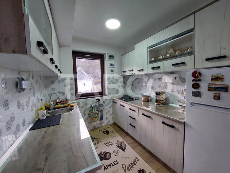 Casa de vacanta - pensiune 96 mp teren de 875 mp in Rasinari Sibiu