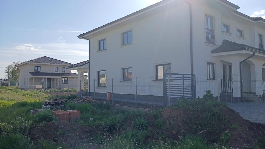🏡✨🔑 Duplex premium de vânzare în Dumbrăvița – Eleganță, confort și calitate su