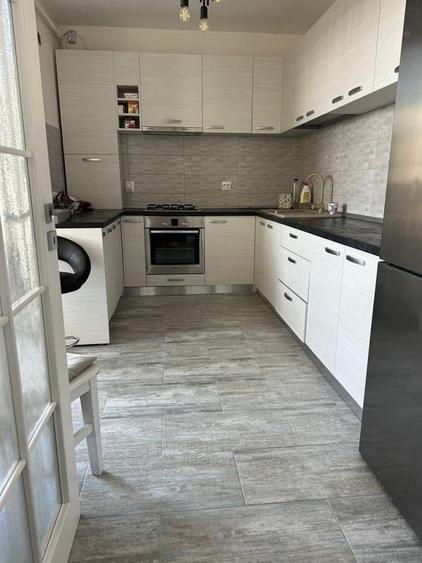Apartament penthouse 3 camere