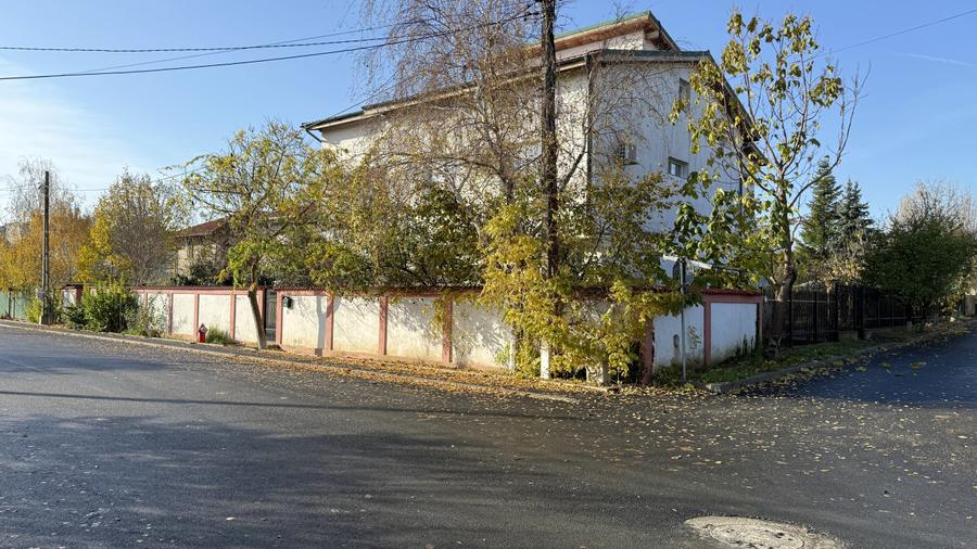Vila D+P+1 si pod in Mamaia Sat cu teren 1569 mp si suprafata desfasurata 865 mp