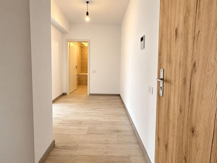 Garsonieră decomandată de vânzare – Zona Coresi, Brașov | 50 mp total