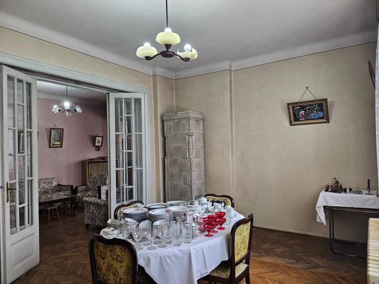 Parter si demisol in vila - Stirbei Voda