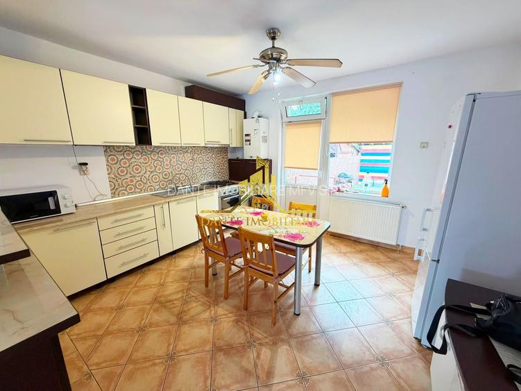 Casa, 4 camere, modern, parcare, curte, balcon, zona Semicentrala - 14