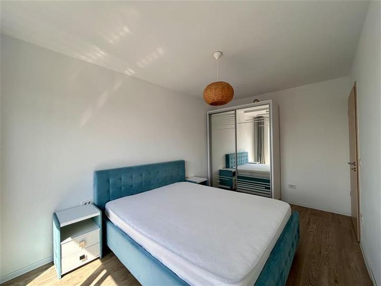 De inchiriat - apartament 2 camere Coresi