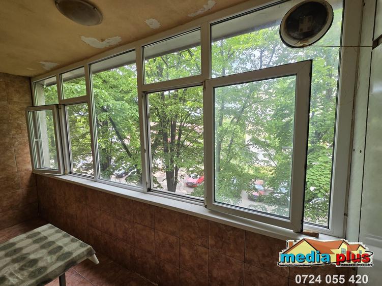 Apartament 3 camere de vânzare în Micro 16 – Galați