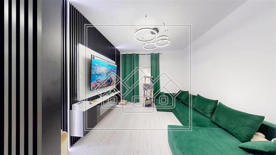 Ap cu 3 camere, balcon, 2 locuri de parcare, mobilat modern