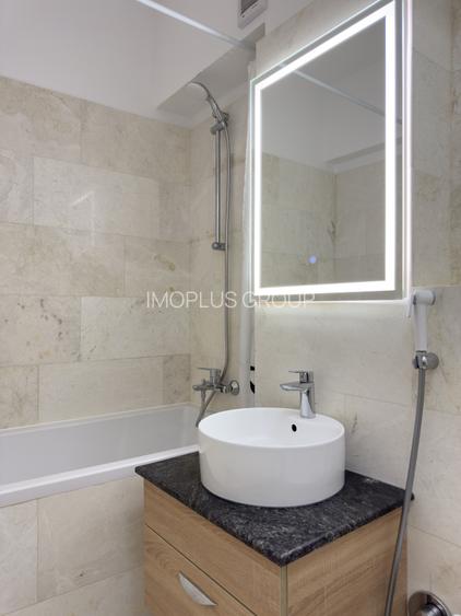APARTAMENT LUX 2 CAMERE ROYAL TOWN SPRE INCHIRIERE - 11