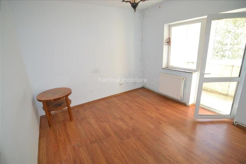 Exclusiv apartament 3 camere decomandat etajul 2 Racadau - 2