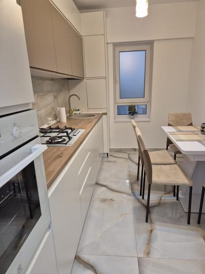 Apartament 1 camere, Decomandat clasic, Bloc Nou!