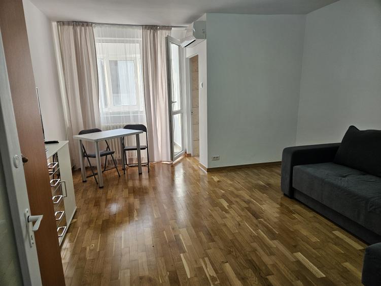 Vitan-Auchan, garsoniera, 15 min metrou, BOILER, AC, moderna, zugravita recent