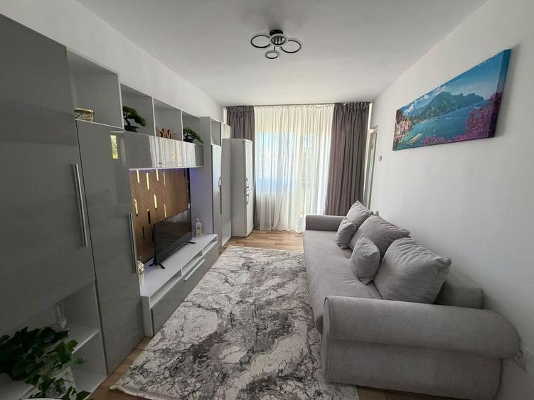 Garsoniera De Inchiriat | Marasti | Balcon | Semicentral