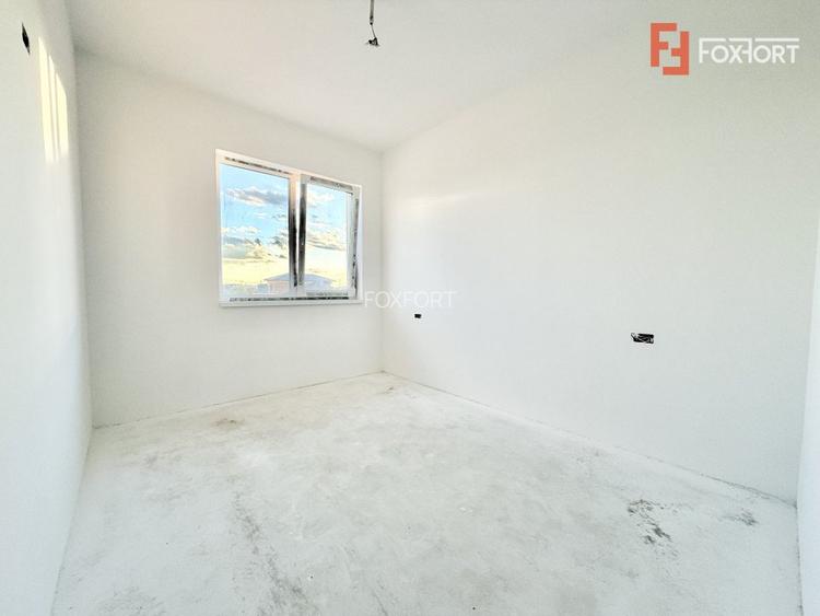 Duplex cu 4 camere - Strada Asfaltata - Mosnita - Noul Lidl - 19