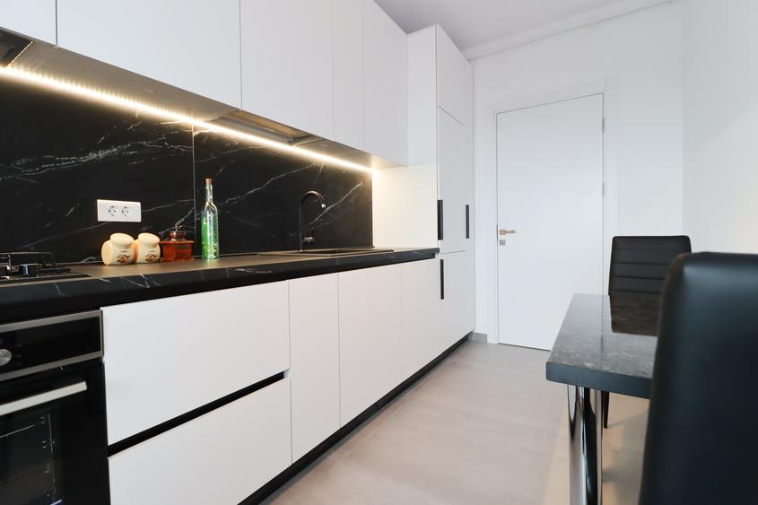 Apartamentul Bela – scrie povestea ta aici –