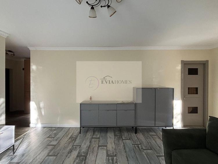 3 camere/ terasǎ 120 mp/ parcare inclusă / Cartier Bunǎ Ziua