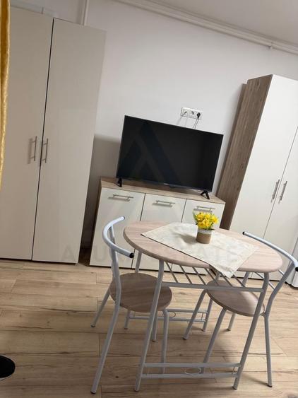 Studio complet mobilat utilat etaj 1 cu lift in zona Lazaret