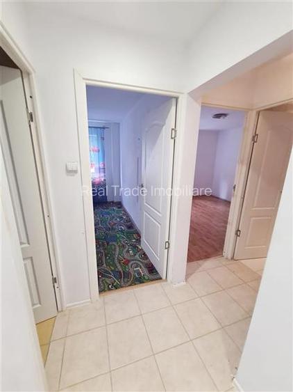 Apartament 3 camere, 2 bai, Astra- Carpatilor - 13