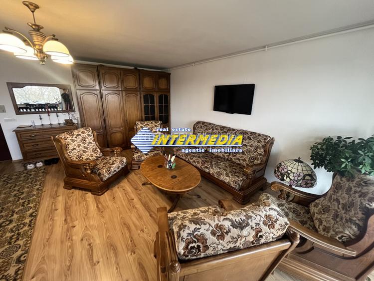 APARTAMENT 2 Camere Decomandate I Etaj 1 I Zona CETATE M-uri I Mobilat Complet - 2
