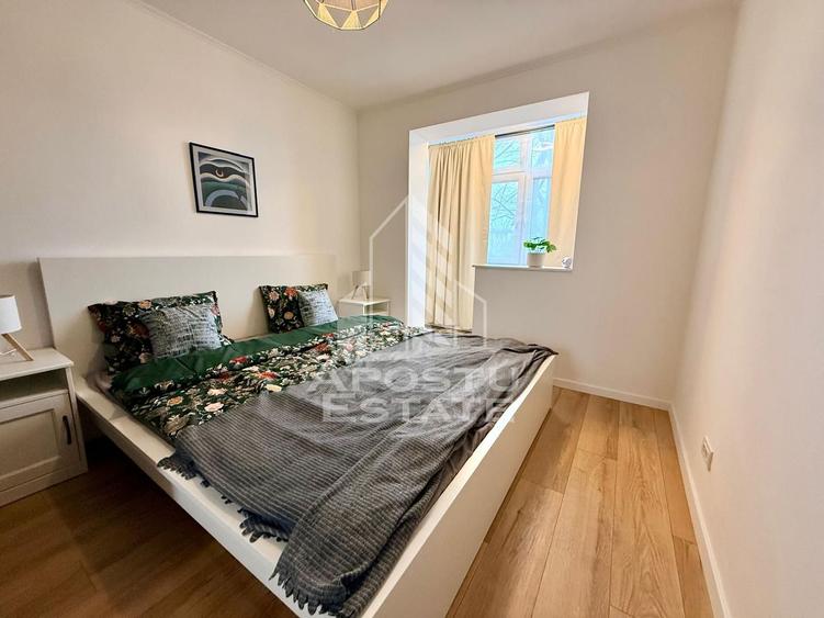 Apartament cu 4 camere, de vanzare, Zona Cetatii, Timisoara