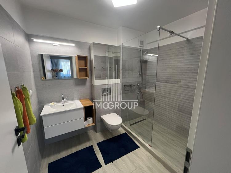 Apartament modern cu 3 camere de închiriat – Zonă centrala