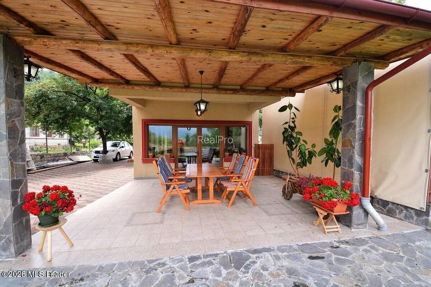 Campulung - Leresti, casa de munte, teren 5503 mp - 41