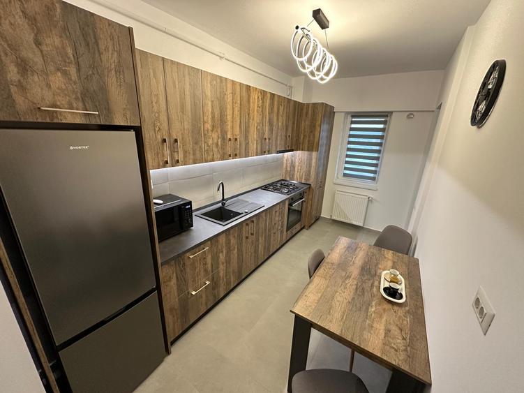 Unirea Towers, Podu Ros, apartament nou, 2 camere, terasa, parcare proprie