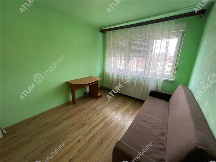 Apartament 2 camere balcon zona Mihai Viteazu din Sibiu