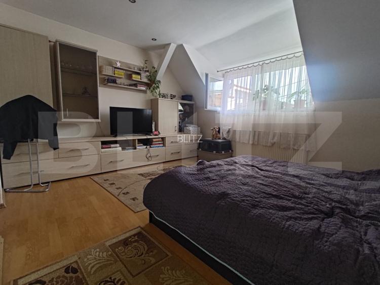 Casă finisata 220 mp, 2 corpuri de cladire , teren 261 mp, cart Gruia ! - 11