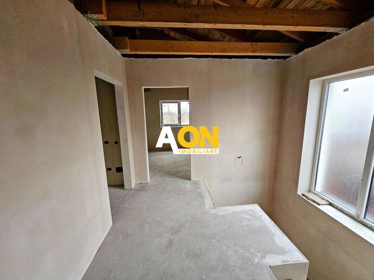 Casa semifinisata, 4 camere, 3 bai, 339 mp teren, zona Valea Popii