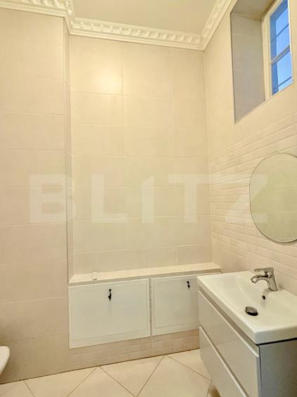 Apartament 3 camere, 86 mp, zona Sinaia