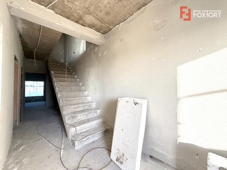 Duplex deosebit cu 4 camere si carport, perete dublu, in Dumbravita