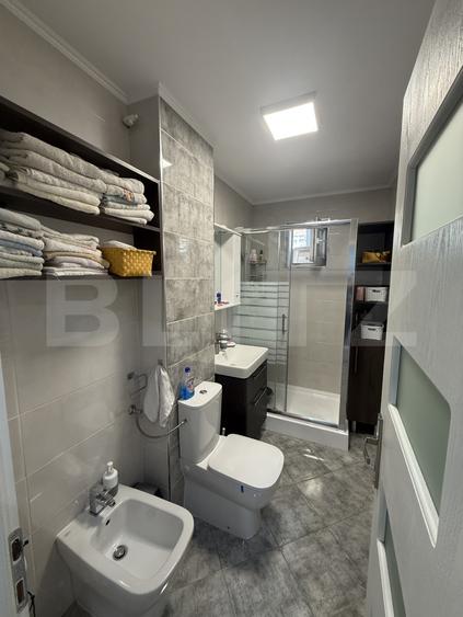 Apartament modern cu 4 camere, 77 mp, etaj intermediar, zona Marasesti