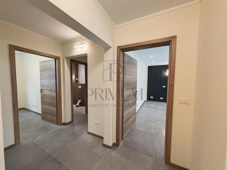 COMPLEX STUDENTESC - PARTER - RENOVAT - 3 CAMERE - 2 BAI - INCALZIRE PARDOSEALA