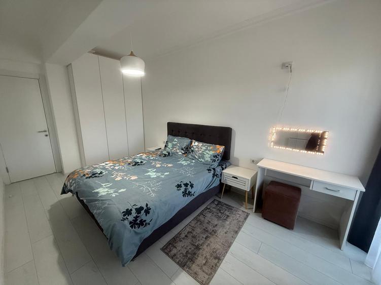 Mamaia -- Apartament nou, cu loc de parcare
