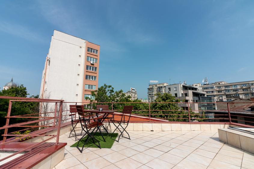 Com0%| Cladire multifunctionala Unirii– Hotel Piri | 9 studiouri independente