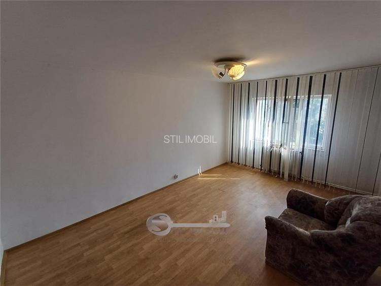 Apartament 3 camere Nicolina /cug - 9
