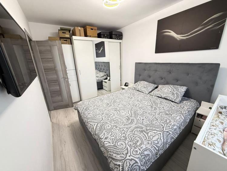 Apartament 2 camere + dressing, mobilat și utilat modern – zona Aurel Vlaicu