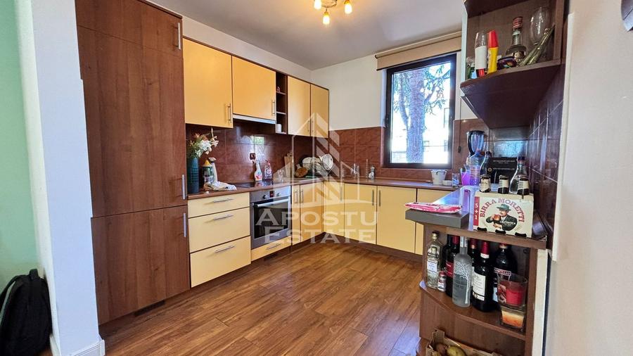 Casa individuala de vanzare cu 4 camere in zona Braytim, Timisoara