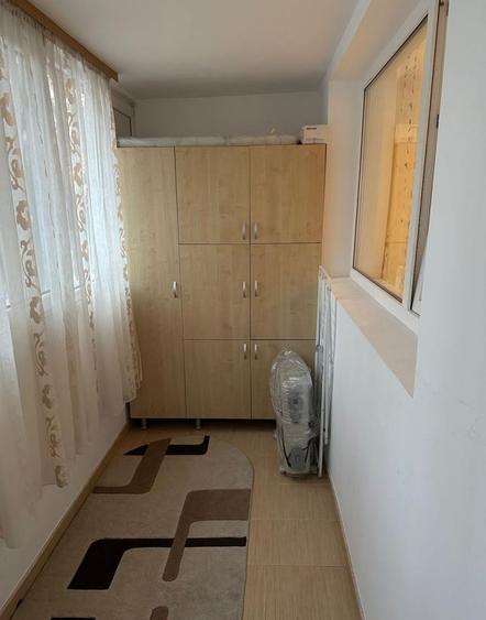 Apartament de 2 camere, 55 mp, utilat, la un minut de metrou, Parc Bazilescu