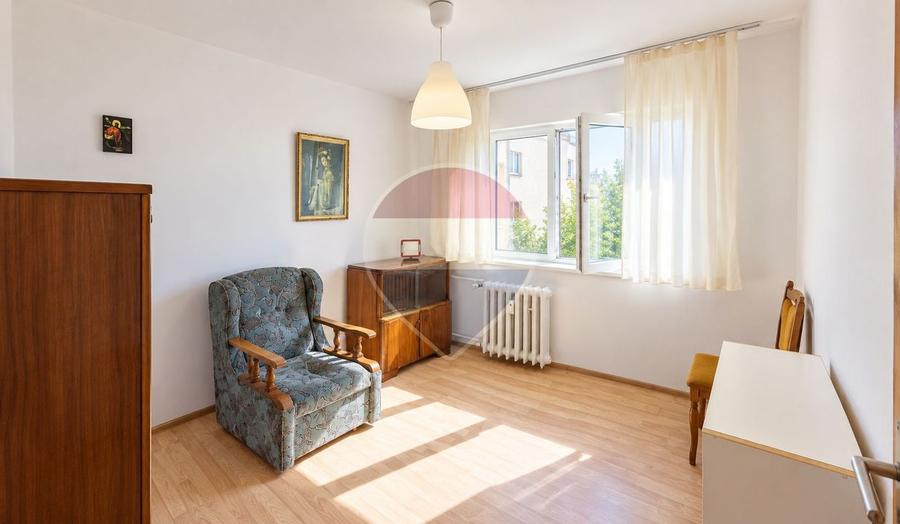 Apartament de vânzare 3 camere| BL Republicii, Ploiești