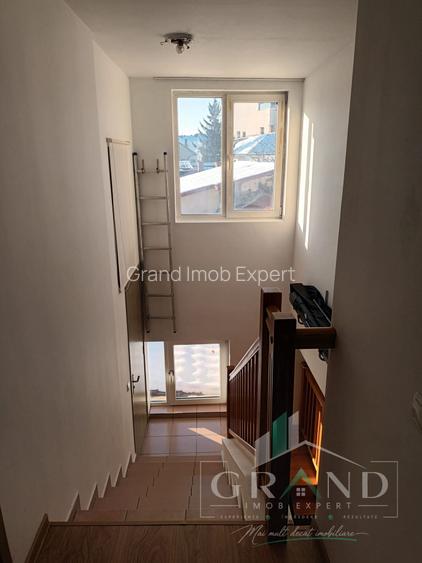 3 camere | 2 niveluri | Casă cu 3 apartamente | Zona Centrală