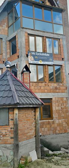 Pensiune de vânzare în Rânca – oportunitate rară lângă pârtia M1