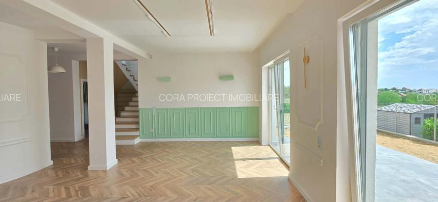 Casă de vânzare, zona dealurile Oradiei-CV0533 - 12