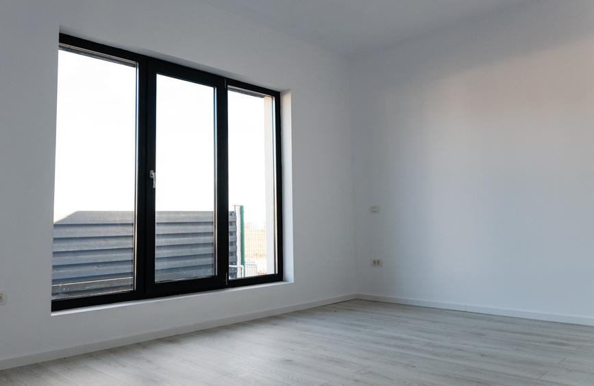 CASA LA ROSU IN COMPLEX DE 20 de CASE INDIVIDUALE in Corbeanca