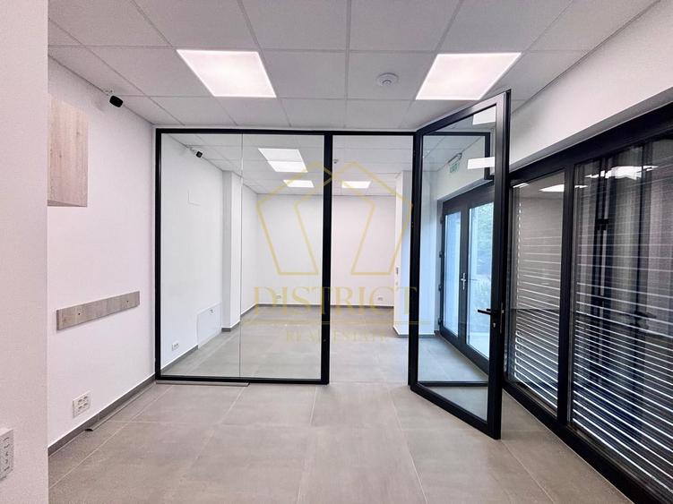Spatiu comercial SAD 105mp | Aradului