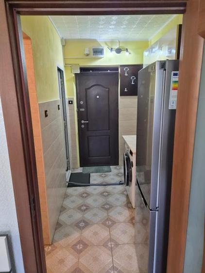 Garsoniera Tiglina1 et2/4 ,A-uri ,Mobilata si Utilata 1300 lei