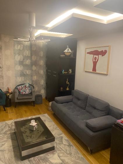 Vânzare apartament 3 camere