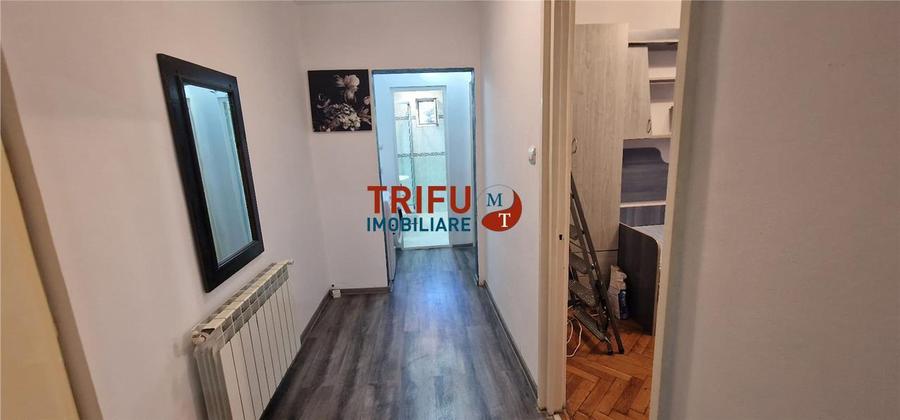 Apartament de închiriat 3 camere zona Liceului Militar