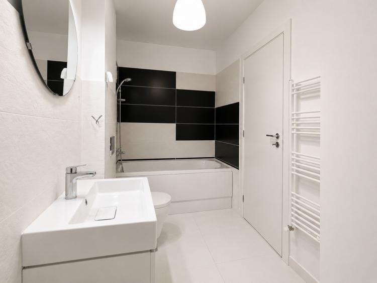 Studio generos | Bloc nou | Avram Iancu