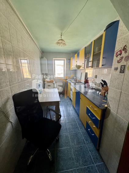 Apartament 2 camere etaj 3