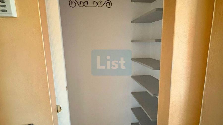 Decomandat 3 camere, 59 mp + terasă 36 mp – 68.000 € negociabil!